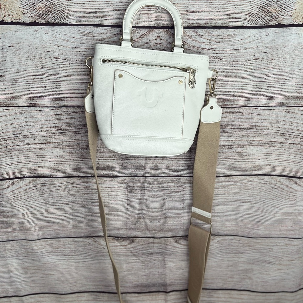 True Religion White crossbody bag - Picture 3 of 5